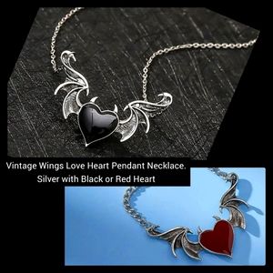 5/25 Vintage Wings Love Heart Pendant Necklace Silver plated gothic design